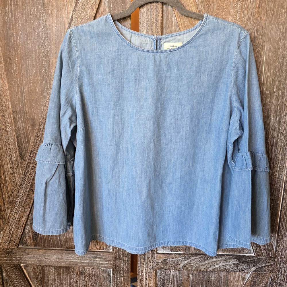 Gap Shirt Women's Size XL Light Wash Denim Gap For Good Bell Sleeve Ruffle